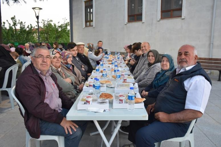 Büyükkılıçlı Mahallesi Gönül Sofrası'nda buluştu