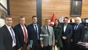 Ahmet Ay, CHP Silivri'nin Yeni Yönetimini Konuk Etti