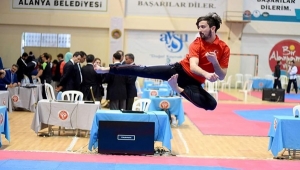 Milli Taekwondocularımıza Akpınar Hocalık Yapacak