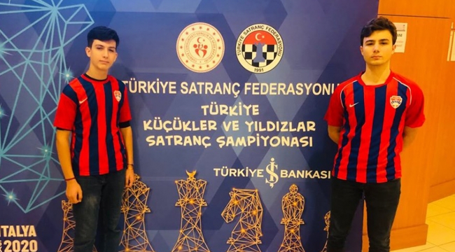 Silivrili Satranç Sporcuları Antalya'da 