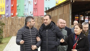 Yılmaz, Sokak İyileştirme Projesi'ni Gezdirdi