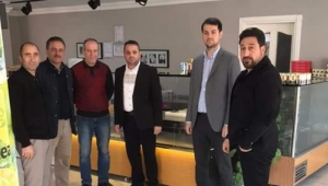 Çolakoğlu'ndan Gümüşyaka'da açılan işletmelere ziyaret