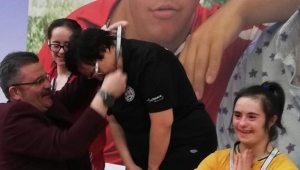 Dağaşan, Dereceye Giren Özel Sporcuları Ödüllendirdi