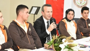 Denizbank Trakya Bölge Müdürü Ahmet Çelik, TÜRAM'da Seminer Verdi