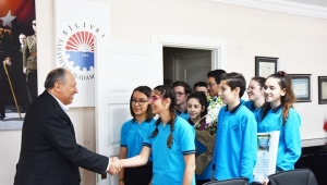 Ertuğrul Gazi Öğrencilerinden Silivri SİAD'a Teşekkür Ziyareti