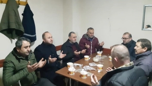 MHP'den Esentepe Cemaatine Sıcak Çorba İkramı