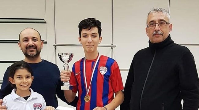 Silivrispor'un Satranç Sporcuları İlk Derecelerini Aldı