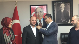 Yalçın, Yeşilay Gönüllüsü Oldu