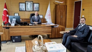 Yılmaz'dan Baştor'a Hayırlı Olsun