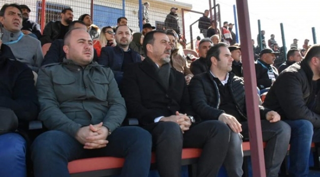 Yılmaz, Silivrispor-Kızılcabölükspor maçını yakından izledi