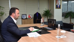 AK Parti Video Konferans Aracılığıyla Toplantı Yaptı