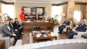 Başkan Yılmaz'a, MHP'lilerden Ziyaret