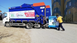 Geri Dönüşüm Konteynerlerinin Dağıtımı Yapıldı