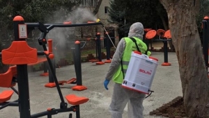 İstanbul'un Yeşil Alanları Dezenfekte Ediliyor