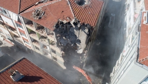 Nil Apartmanı Kentsel Dönüşüm Kapsamında Yıkıldı