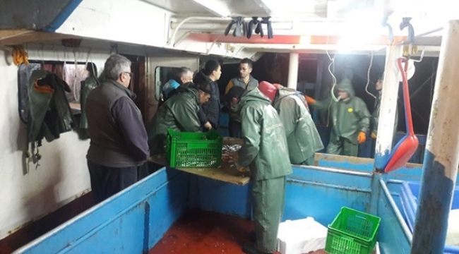Silivri'deki Balıkçılara Gece Denetimi