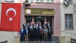Yeni İlçe Milli Eğitim Müdürüne Muhtarlardan Ziyaret