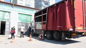 Hayırsever İş Adamı Gıda Bankası'na 4500 kg Bakliyat Bağışladı