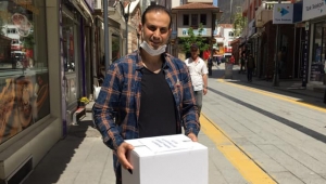 Adıyamanlılar'dan ihtiyaç sahiplerine gıda kolisi yardımı!