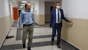 Artar, yeni okulu inceledi