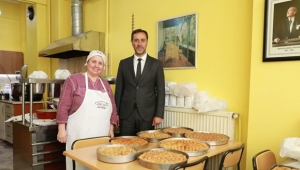 Başkan Yılmaz'dan Zerrin'in Mutfağına Ziyaret