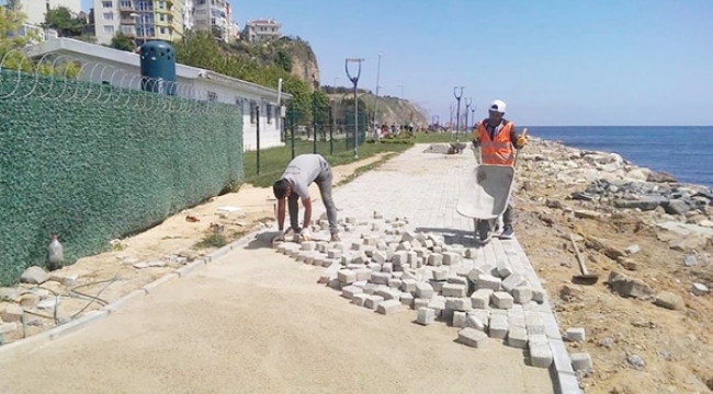 Boşnak Bahçe'de Parke Çalışması Sürüyor