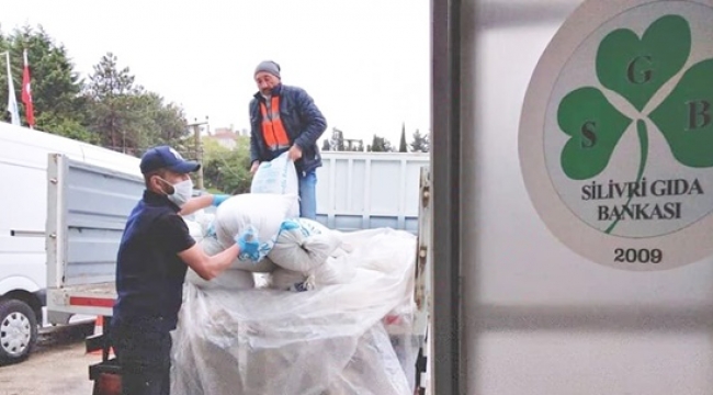 Çolakoğlu'ndan Gıda Bankası'na 880 kg Nohut Desteği