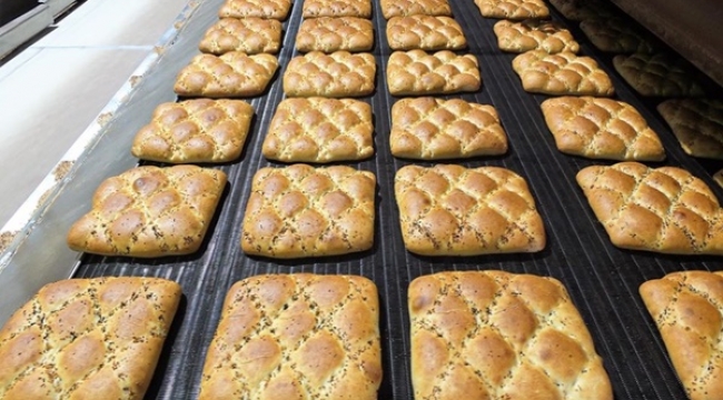 İBB Halk Ekmek'te Ramazan Pidesi 1 TL