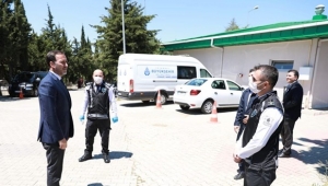 İBB Mezarlıklar Müdürlüğü Ekipleriyle Bayramlaştı