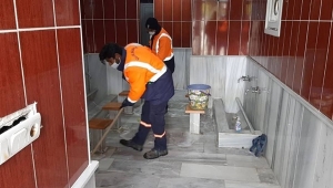 Kadıköy Mahallesi Camisi Temizlendi