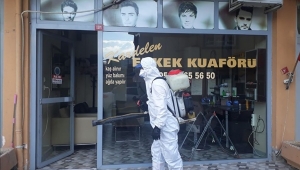 Silivri'de Berber ve Kuaförler Dezenfekte Edilmeye Başlandı