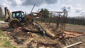 Silivri'de Tarım Arazisine Yapılan 8 Adet Kaçak Yapı Yıkıldı