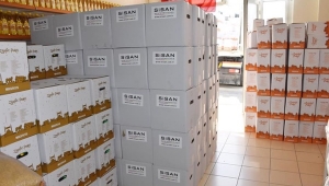 Sisan Plastik'ten Silivri Gıda Bankası'na 200 Koli Kumanya Bağışı