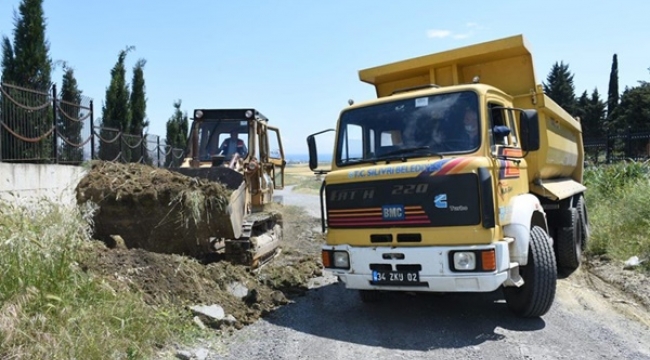 Alipaşa'nın Kumyolu Caddesi Asfalta Hazırlandı