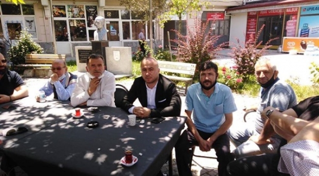 MHP'den Cambazoğlu Ailesine Taziye Ziyareti