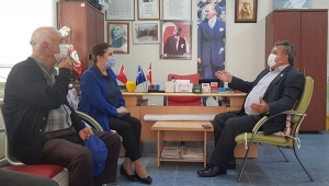 Milletvekili Kaynarca Çayırdere'de Temaslarda Bulundu