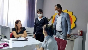 Artar, "LGS Tercih Danışmanlığı" yapan öğretmenleri ziyaret etti