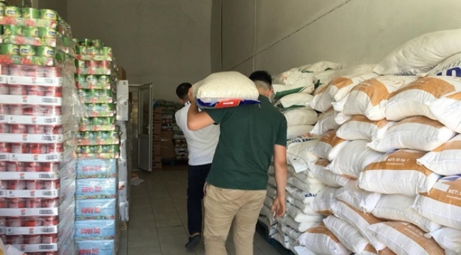 Karaman, Gıda Bankası'na Bağış Yağdırıyor