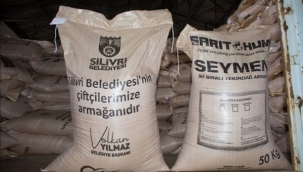 Tohumluk Arpalar Çiftçiye Dağıtılmak Üzere Depolandı