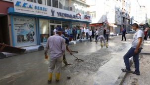 Yavuz Sokak'ta Yol Zemin Betonu Atıldı