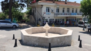 Yolçatı'nın Meydan Havuzu Elden Geçirildi