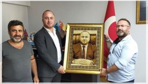 Arslantaşlardan MHP'li Yalçın'a Hayırlı Olsun Ziyareti