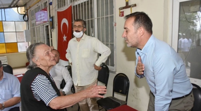 Başkan Yılmaz, Bayram Ziyaretlerine Başladı