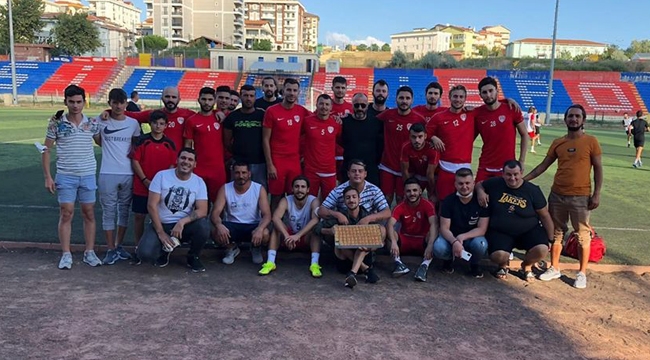 Kasaba'dan Silivrispor'a Baklava İkramı