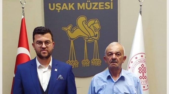 Özen, Uşak Arkeoloji Müzesini Gezdi