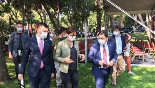 Esen, İmamoğlu'nun Kanal İstanbul Bilgilendirme Toplantısı'na katıldı