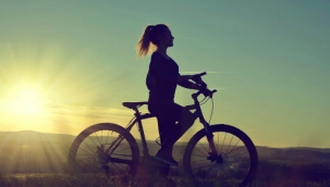 İBB'den Kadınlara Bisiklet Eğitimi