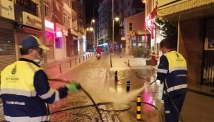 İBB ekipleri Fevzi Çakmak Caddesi'ni tertemiz yaptı