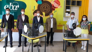 Partal ve Artar, EBA Destek Noktasını İnceledi