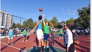 Yenilenen Aydan Siyavuş Basketbol Sahaları Törenle Açıldı